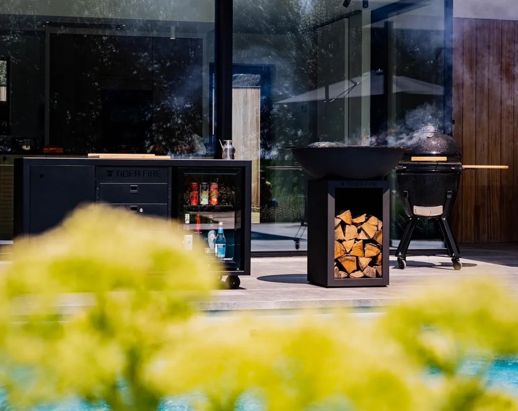 Profitez de la chaleur réconfortante et de la convivialité de notre brasero plancha BBQ lors de vos soirées en plein air. Barbecue | TIGER FIRE OFFICIAL STORE | TIGER FIRE SHOP | TIGER FIRE | BBQ SHOP | PLANCHA BBQ | BRASERO BBQ | BBQ BRASERO | BRASERO barbecue | BRASERO PLANCHA BBQ | GRILL PLANCHA BBQ | BBQ GRILL | PLANCHA GRILL BBQ | BBQ GRIDDLE | Grillade à la plancha | Barbecue à la plancha | Acheter un barbecue | Acheter barbecue | Acheter bbq | Acheter Brasero Plancha bbq