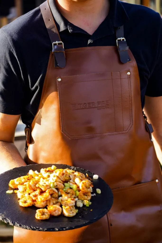 Le brasero plancha BBQ de TIGER FIRE est facile à utiliser et à entretenir, idéal pour tous les amateurs de cuisine en plein air. Barbecue | TIGER FIRE OFFICIAL STORE | TIGER FIRE SHOP | TIGER FIRE | BBQ SHOP | PLANCHA BBQ | BRASERO BBQ | BBQ BRASERO | BRASERO barbecue | BRASERO PLANCHA BBQ | GRILL PLANCHA BBQ | BBQ GRILL | PLANCHA GRILL BBQ | BBQ GRIDDLE | Grillade à la plancha | Barbecue à la plancha | Acheter un barbecue | Acheter barbecue | Acheter bbq | Acheter Brasero Plancha bbq