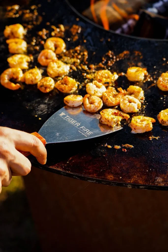 Notre brasero plancha BBQ combine design élégant et fonctionnalité supérieure pour une expérience culinaire exceptionnelle. Barbecue | TIGER FIRE OFFICIAL STORE | TIGER FIRE SHOP | TIGER FIRE | BBQ SHOP | PLANCHA BBQ | BRASERO BBQ | BBQ BRASERO | BRASERO barbecue | BRASERO PLANCHA BBQ | GRILL PLANCHA BBQ | BBQ GRILL | PLANCHA GRILL BBQ | BBQ GRIDDLE | Grillade à la plancha | Barbecue à la plancha | Acheter un barbecue | Acheter barbecue | Acheter bbq | Acheter Brasero Plancha bbq