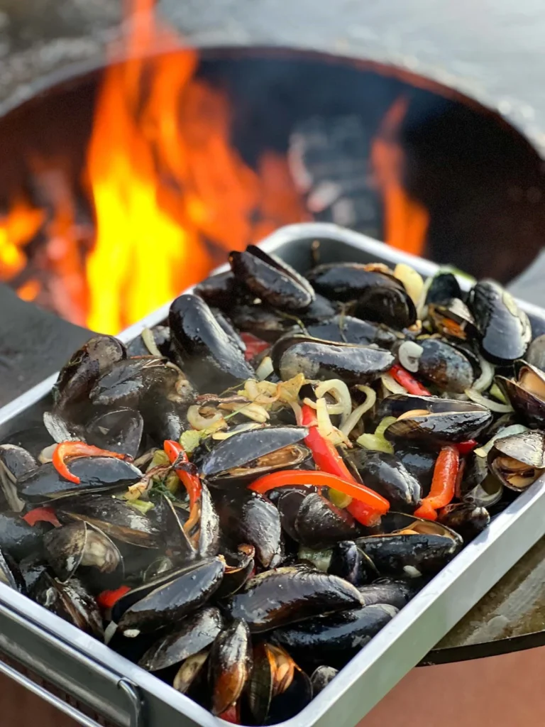 Avec notre brasero plancha BBQ, chaque repas en plein air devient un véritable plaisir. Barbecue | TIGER FIRE OFFICIAL STORE | TIGER FIRE SHOP | TIGER FIRE | BBQ SHOP | PLANCHA BBQ | BRASERO BBQ | BBQ BRASERO | BRASERO barbecue | BRASERO PLANCHA BBQ | GRILL PLANCHA BBQ | BBQ GRILL | PLANCHA GRILL BBQ | BBQ GRIDDLE | Grillade à la plancha | Barbecue à la plancha | Acheter un barbecue | Acheter barbecue | Acheter bbq | Acheter Brasero Plancha bbq